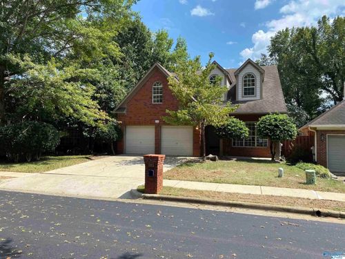 524 Sussex Dr Sw, Huntsville, AL, 35824-1306 | Card Image