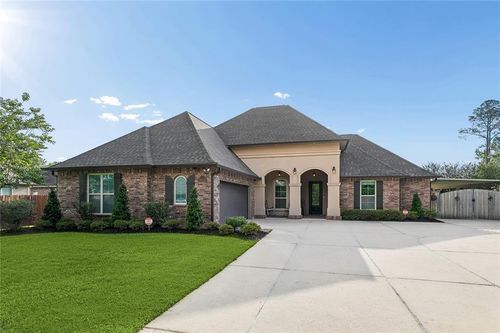 1464 Dominic Dr, Covington, LA, 70435-6082 | Card Image
