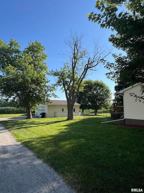 1813 16th Ave, Viola, IL, 61486-9459 | Card Image