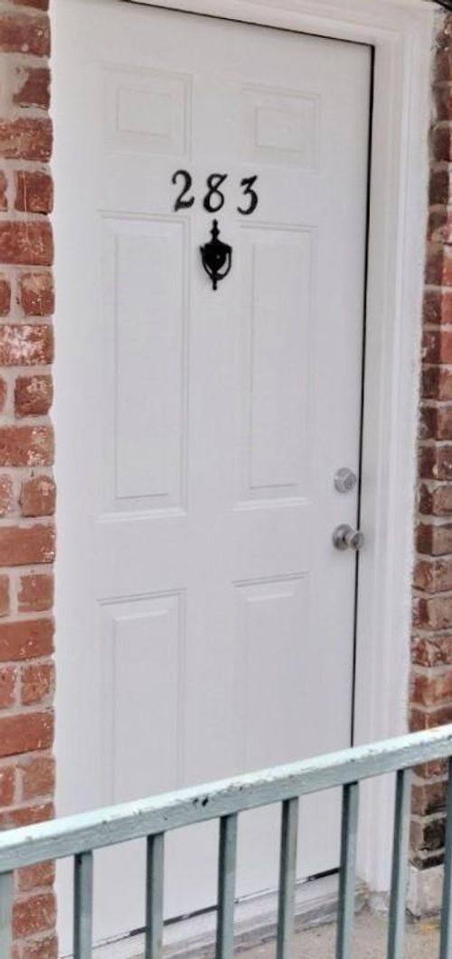 283-9201 Clarewood Dr, Houston, TX, 77036-3504 | Card Image