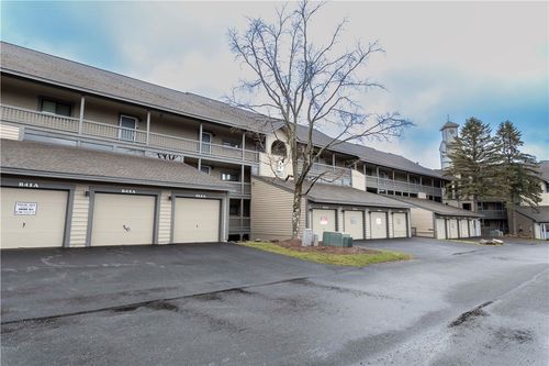B14AB Stoneridge Dr, Champion, PA, 15622 | Card Image