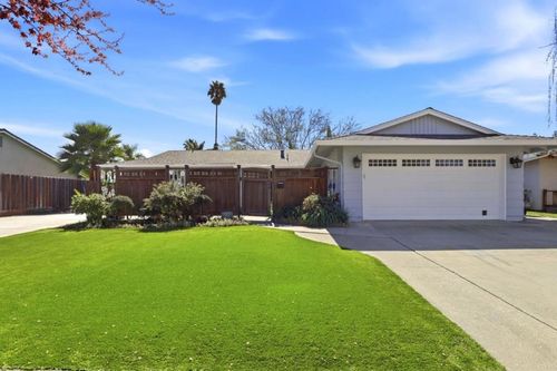 1392 Mantelli Dr, Gilroy, CA, 95020-3720 | Card Image