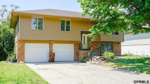 13106 S 24th St, Bellevue, NE, 68123-2013 | Card Image
