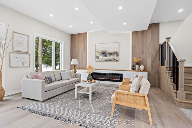 121B Varty Lake Rd, House other with 3 bedrooms, 2 bathrooms and 8 parking in Yarker ON | Image 9