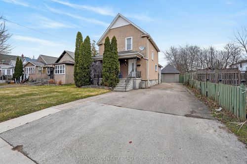 284 Burgar Street, Welland, ON, L3B2T6 | Card Image