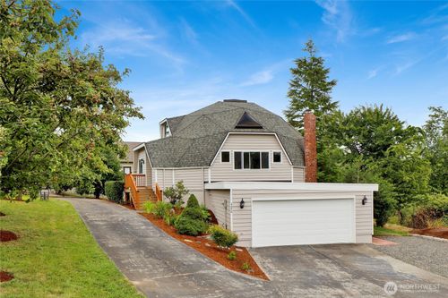 4246 James St, Bellingham, WA, 98226-7721 | Card Image