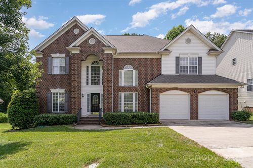 10929 Valley Spring Dr, Charlotte, NC, 28277-3732 | Card Image