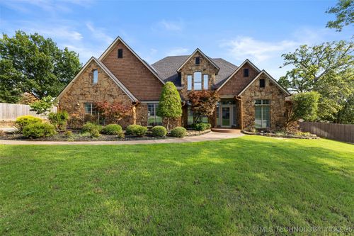 1505 Augusta Dr, Ada, OK, 74820-8576 | Card Image