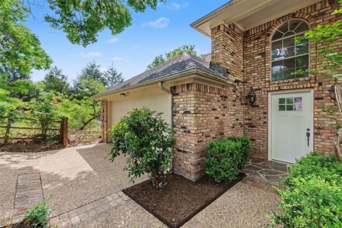 6701 Clear Springs Cir, Garland, TX, 75044-2826 | Card Image