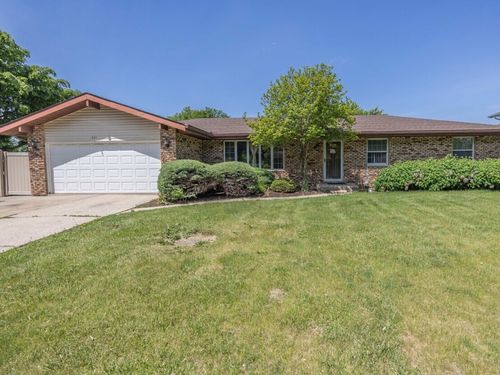 601 Fairlane Dr, Joliet, IL, 60435-5153 | Card Image