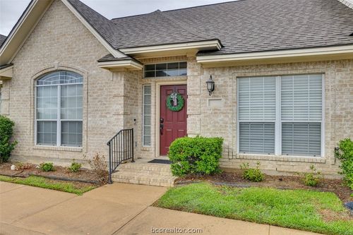 115 Fraternity Row, College Station, TX, 77845-6589 | Card Image