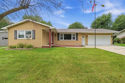 1108 Homestead Rd, Beaver Dam, WI, 53916-1263 | Card Image