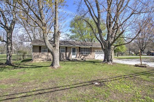 730 Spitler Park Dr, Mt Zion, IL, 62549-1853 | Card Image