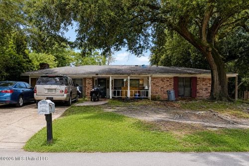 4911 Cannes Cir, Pascagoula, MS, 39581-4906 | Card Image