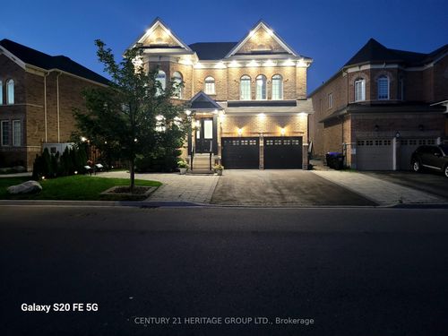 27 Leith Dr, Bradford, ON, L3Z0G5 | Card Image
