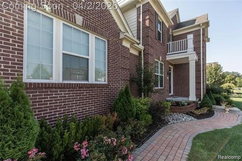 2417 Premier Ln, Canton, MI, 48188-2556 | Card Image