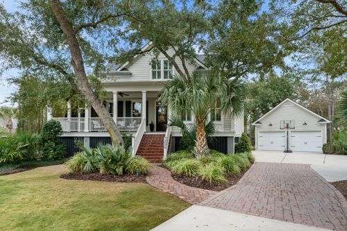 396 Evian Way, Mount Pleasant, SC, 29464-9261 | Card Image