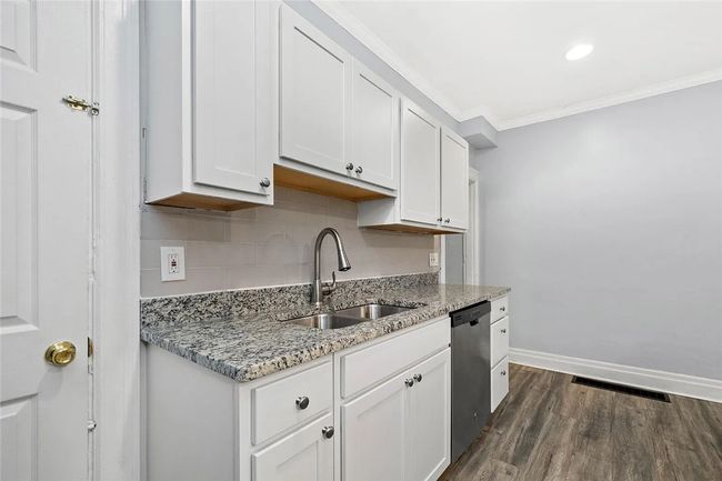 244 - 242 Shaler St, Townhouse with 6 bedrooms, 3 bathrooms and null parking in Mt Washington PA | Image 7
