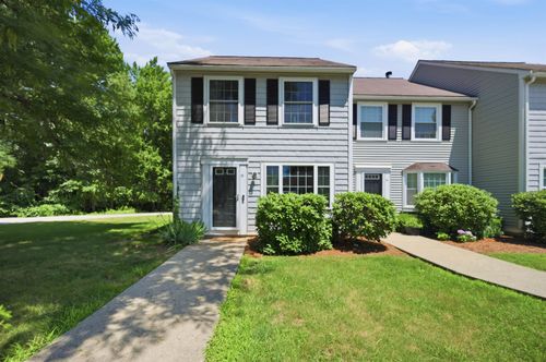 29-15 Culver St, Plaistow, NH, 03865-2751 | Card Image