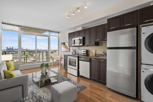 1602-3820 Brentwood Rd Nw, Calgary, AB, T2L2L5 | Card Image