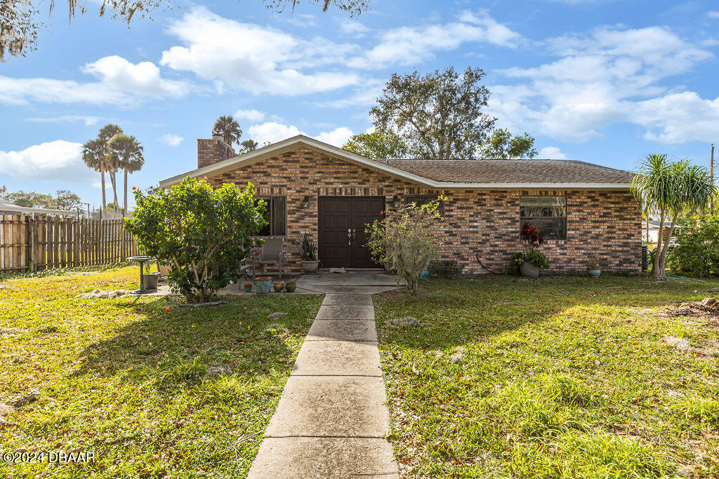Riverview Dr, Edgewater, FL 32132