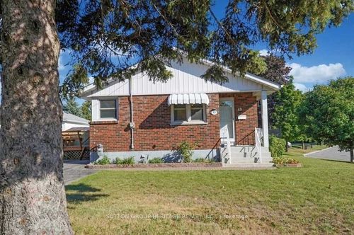 49 Grassmere Crt, Oshawa, ON, L1H3X3 | Card Image