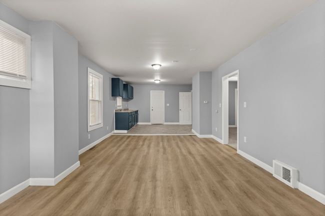 15840 Dexter Ave, House other with 3 bedrooms, 1 bathrooms and null parking in Detroit MI | Image 8