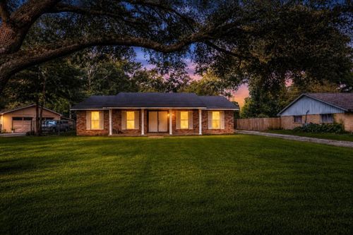 20472 Lakeside Drive, Porter, TX, 77365 | Card Image