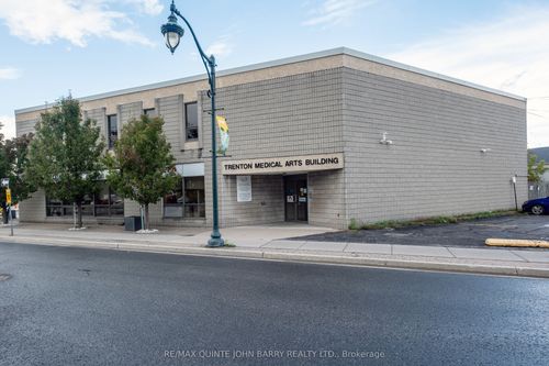 201-30 King St, Trenton, ON, K8V6B1 | Card Image