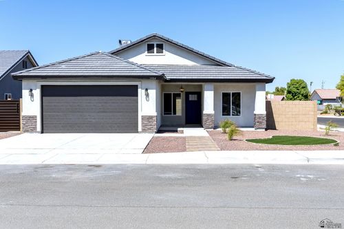 1904 S Village Way, Yuma, AZ, 85364-4598 | Card Image