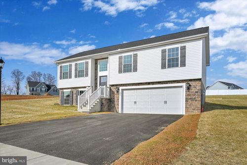 120-181 Piedmont Way, HANOVER, PA, 17331 | Card Image