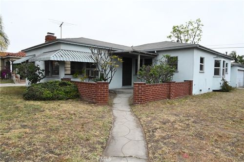 7108 Woodward Ave, Bell, CA, 90201-3643 | Card Image