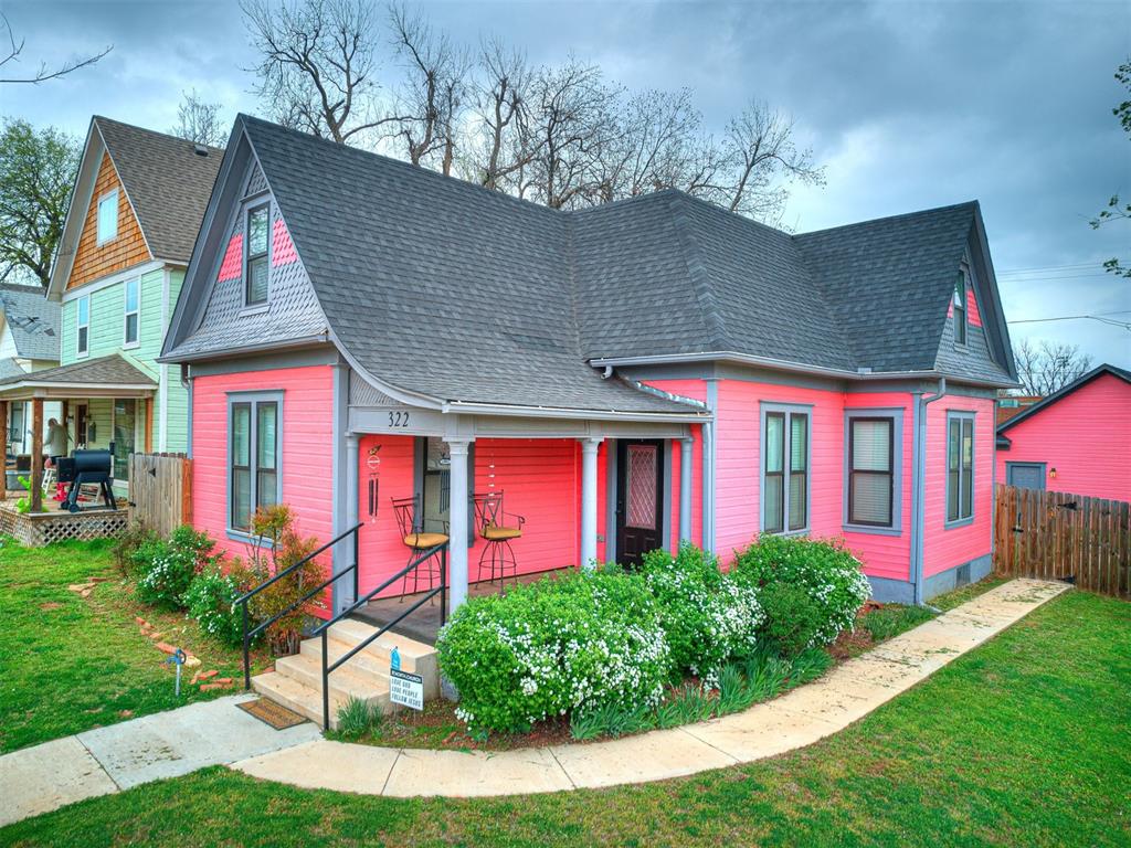 1st St, Guthrie, OK 73044