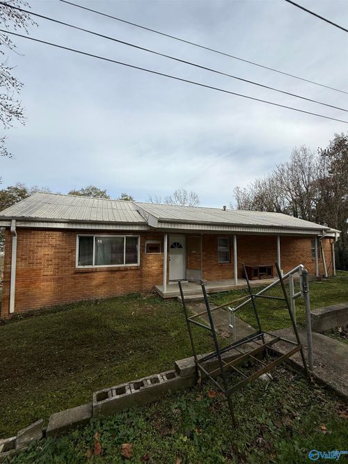 3604 Pearson Cir, Guntersville, AL, 35976-1940 | Card Image