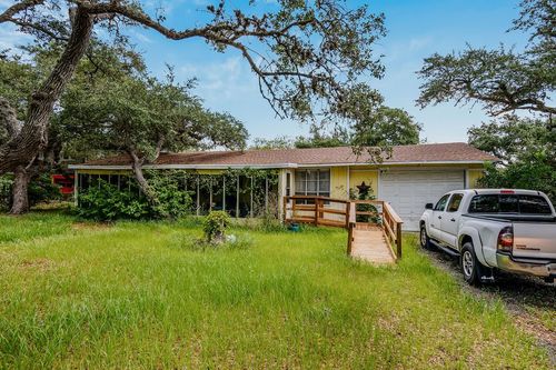 540 Jacoby Ln, Aransas Pass, TX, 78336-3004 | Card Image