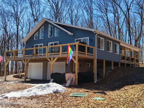 192 Lower Lakeview Dr, Hawley, PA, 18428-4041 | Card Image