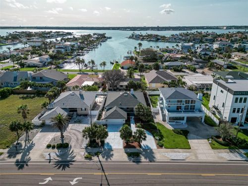 2801 Gulf Blvd, BELLEAIR BEACH, FL, 33786-3538 | Card Image