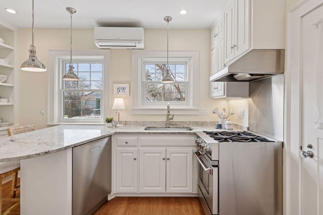 2 - 1408 Douglas Ave, Home with 2 bedrooms, 1 bathrooms and null parking in Minneapolis MN | Image 16