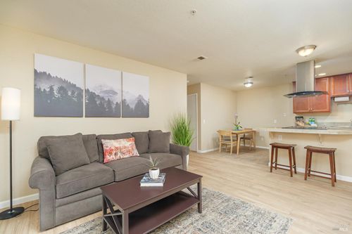 apt-123-8201 Camino Colegio, Rohnert Park, CA, 94928-8144 | Card Image