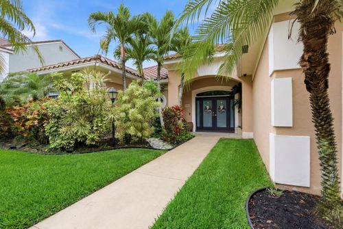 10114 Hunt Club Ln, Palm Beach Gardens, FL, 33418-4568 | Card Image