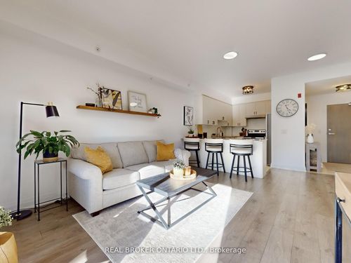 122-481 Rupert Ave, Stouffville, ON, L4A1Y7 | Card Image