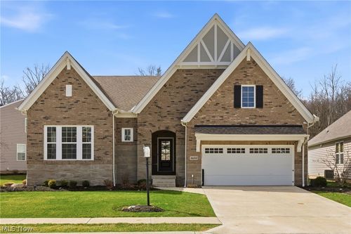 4650 Crocker Woods Ln, Westlake, OH, 44145-5113 | Card Image
