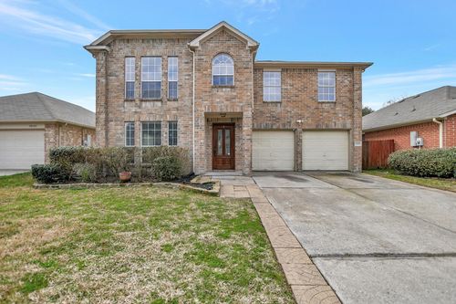 32203 Decker Oaks Dr, Pinehurst, TX, 77362-4061 | Card Image