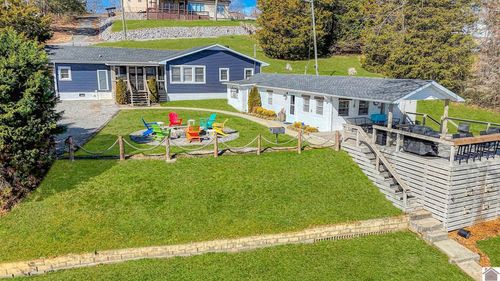 110 Lake Shore Dr, New Concord, KY, 42076-9418 | Card Image