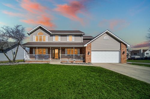 225 Beiriger Dr, Dyer, IN, 46311 | Card Image