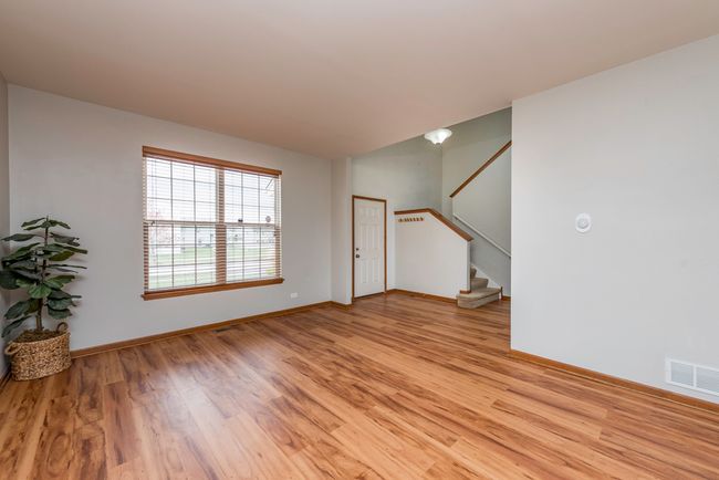 39251 Crofton Ln, House other with 4 bedrooms, 4 bathrooms and 2 parking in Beach Park IL | Image 5