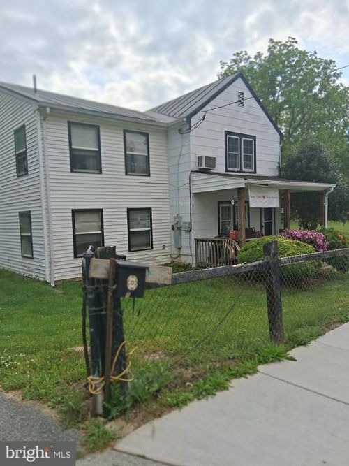 113 Josephine St, Berryville, VA, 22611-1331 | Card Image