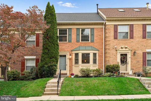 17 Victoria Falls Ct, SPARKS, MD, 21152-8900 | Card Image