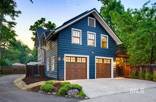 119 S Walnut St, Boise, ID, 83712-8332 | Card Image