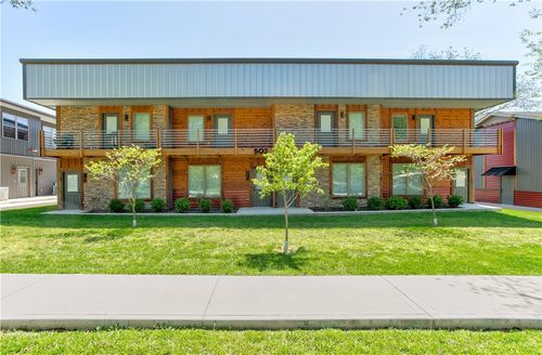 b-502 Tahlequah Street, Siloam Springs, AR, 72761 | Card Image